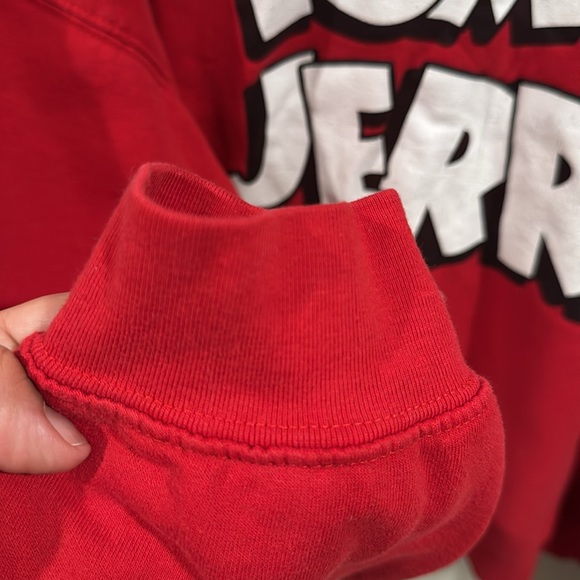 Women’s Tom and Jerry Red XL crewneck sweater relaxed fit - Picture 5 of 9
